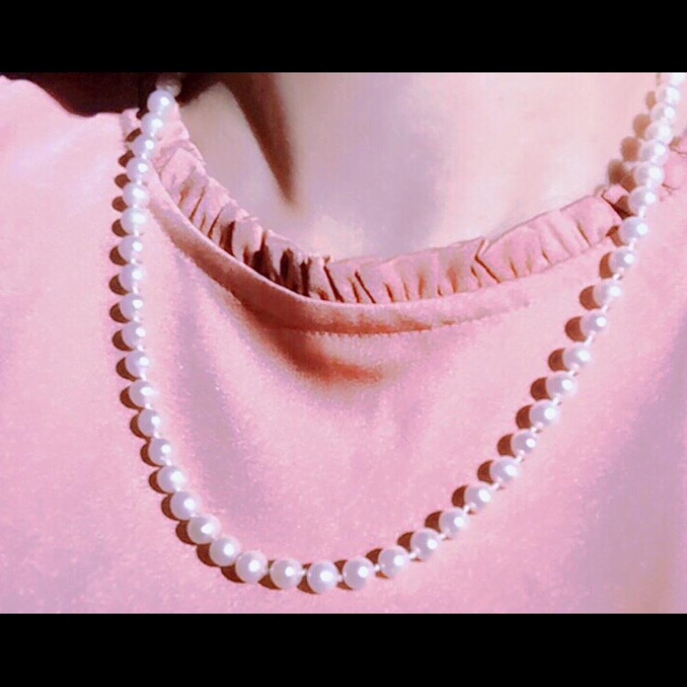 Island Fresh water pearl strand in 14K gold clasp